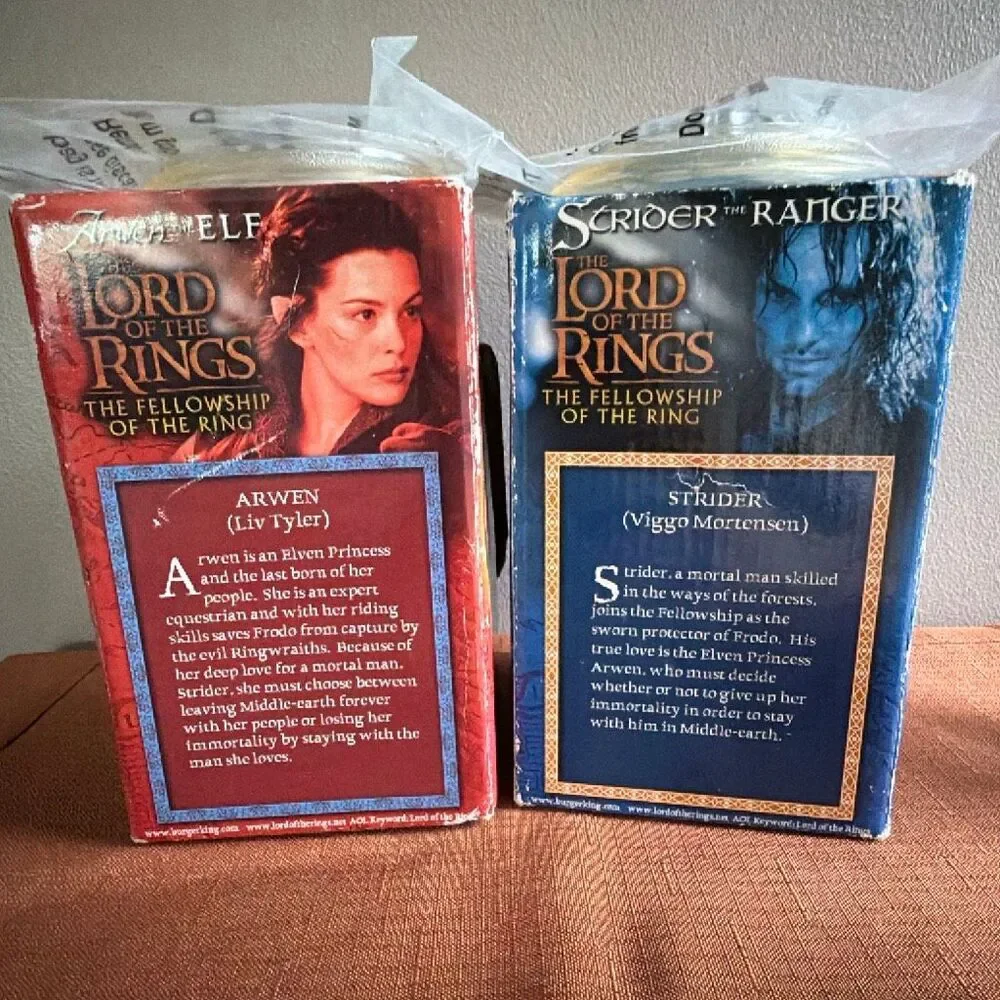 Lord of the Rings 2001 Promotional Goblets Arwen Strider Set of 2 New!